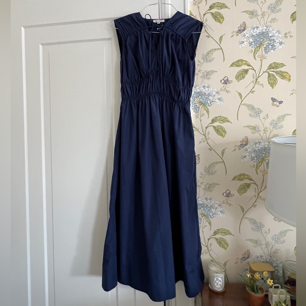 Navy Mila Mae Doen Style sleeveless midi dress